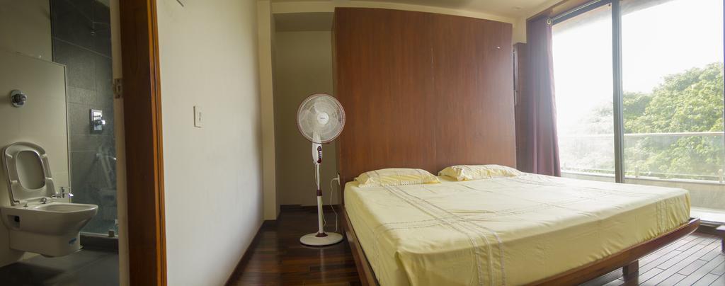 Gulmohar - Luxurious Penthouse Family Rooms Kolhapur Exterior photo