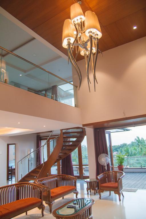 Gulmohar - Luxurious Penthouse Family Rooms Kolhapur Exterior photo